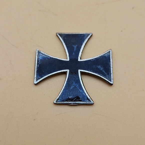 Jewelry - Vintage Metal Iron Cross Germany‎ 1 Inch